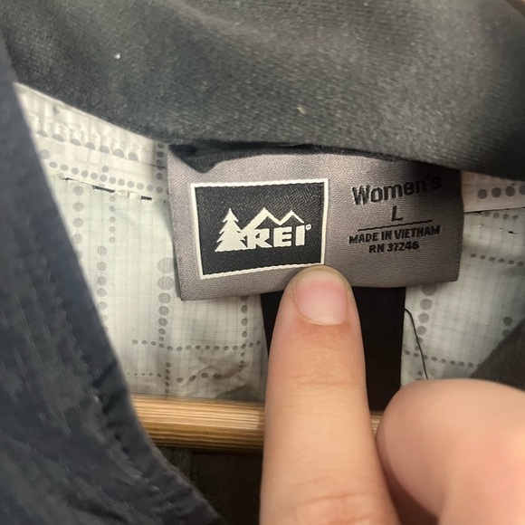 Women’s Black REI windbreaker jacket size large - Picture 3 of 7